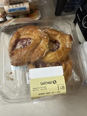 Raspberry Danish Twist