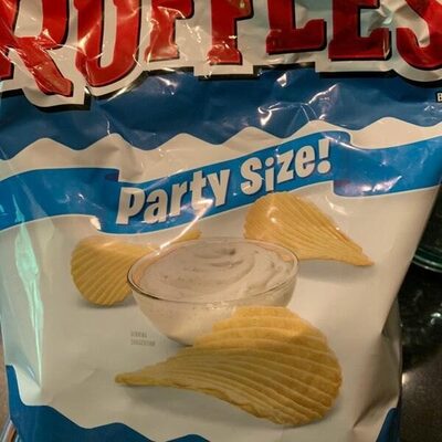Ruffles Original Party Size Potato Chips 13.5 Ounce Plastic Bag
