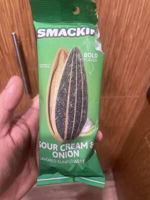 Smackin’ Sour Cream And Onion Sunflower Seeds