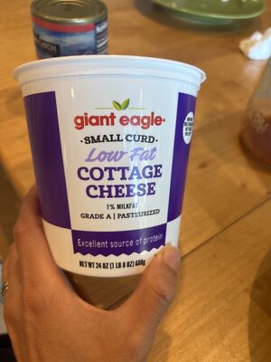 Small Curd Low Fat Cottage Cheese