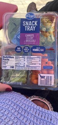 SNACK TRAY CARROTS, CELERY & BROCCOLI WITH RANCH DIP