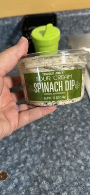 SOUR CREAM SPINACH DIP