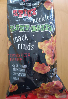 Spicy porkless plant-based snack rinds