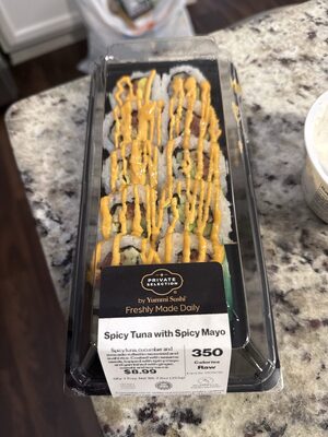 Spicy Tuna With Spicy Mayo Sushi