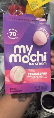 Strawberry my mochi ice cream