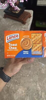 Toast Chee sandwich crackers