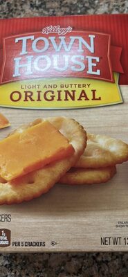 Town House Light and Buttery Original Crackers