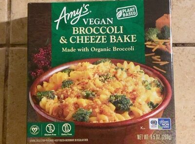 Vegan broccoli & cheeze bake