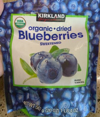 Whole dried blueberries